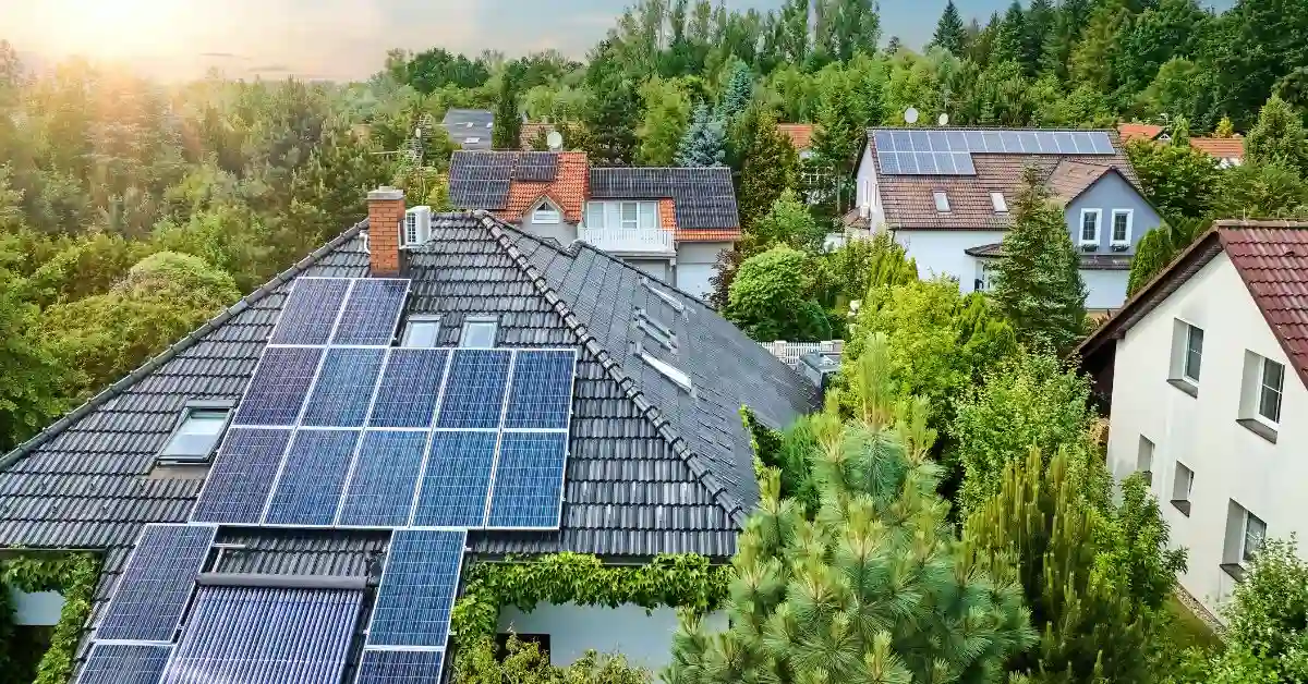 solar installer
